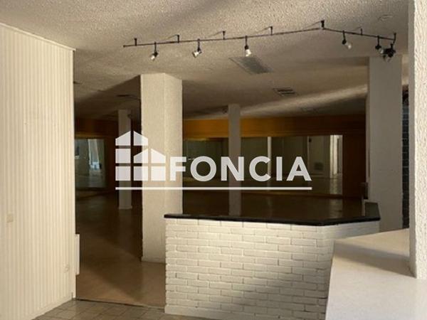 Local commercial 3 pièces à louer