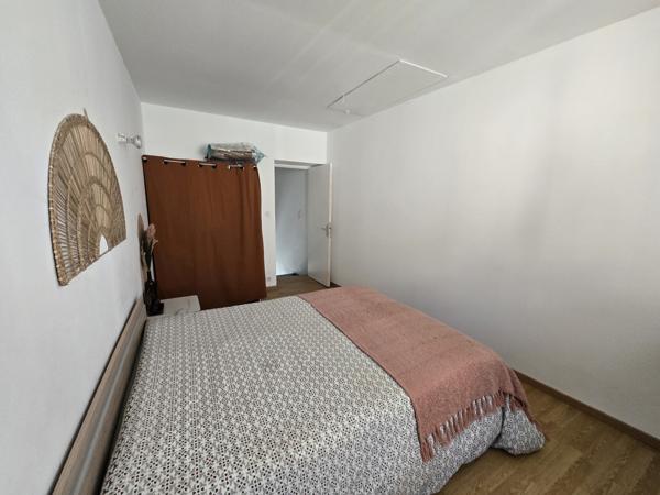CANTE-Maison de village 3 pièces 44 m² Canté (09700)