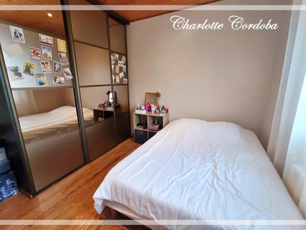 Maison familiale 5 pièces avec de beaux volumes à vendre à Colayrac-Saint-Cirq