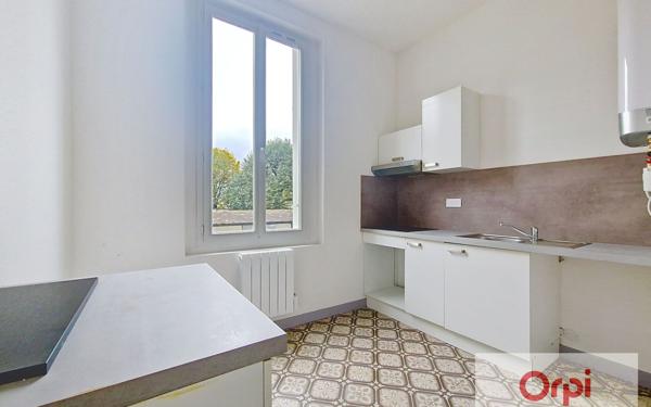 Appartement à louer    2 pièces • 54 m2 Montluçon
