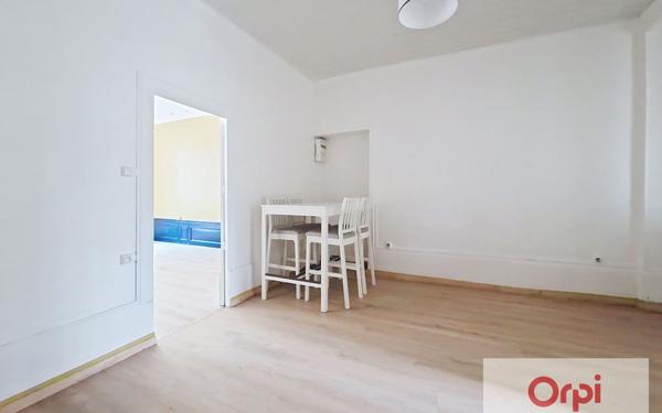Appartement à louer    2 pièces • 54 m2 Montluçon