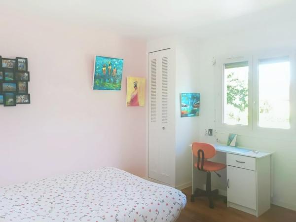 Maison avec piscine et grand sous-sol