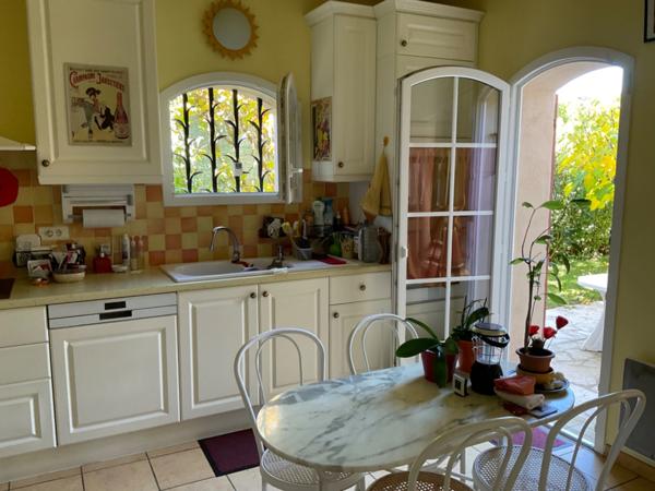 Aix en Provence village de Puyricard maison familiale avec tout le confort et commodités