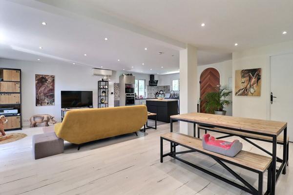 Maison Le Pradet 8 pièce(s) 180 m² - Secteur calme, résidentiel, proche du Centre-ville et des plages