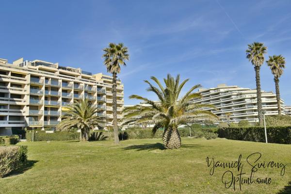 APPARTEMENT PREMIÈRE LIGNE AVEC TERRASSE - CANET PLAGE (66140)