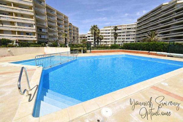 APPARTEMENT PREMIÈRE LIGNE AVEC TERRASSE - CANET PLAGE (66140)