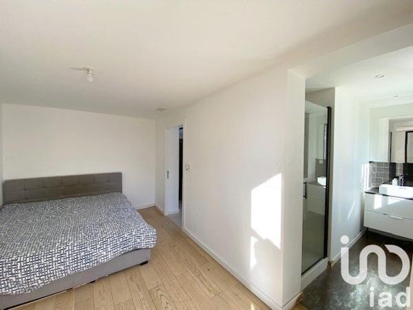 Maison d’architecte 5 pièces de 156 m² à Saint-Raphaël (83700)