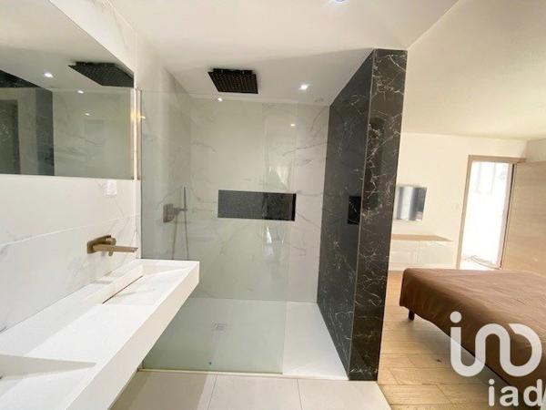 Maison d’architecte 5 pièces de 156 m² à Saint-Raphaël (83700)