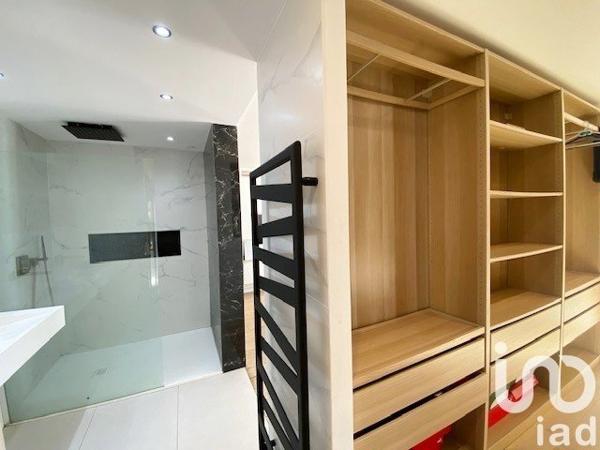 Maison d’architecte 5 pièces de 156 m² à Saint-Raphaël (83700)