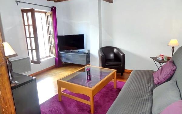 Maison à vendre    2 pièces •  Triel-sur-Seine