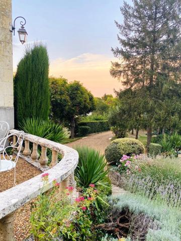 Demeure d'exception de 280 m² sur parc arboré de 2700 m²