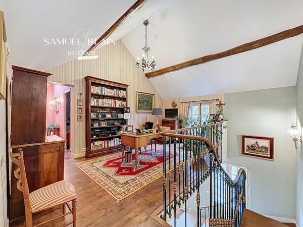 Demeure d'exception de 280 m² sur parc arboré de 2700 m²