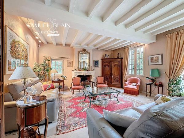 Demeure d'exception de 280 m² sur parc arboré de 2700 m²