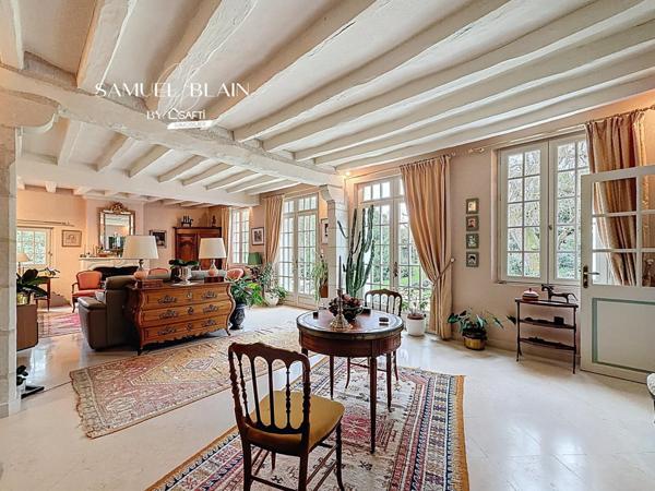 Demeure d'exception de 280 m² sur parc arboré de 2700 m²