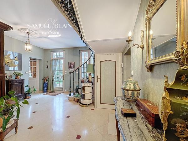 Demeure d'exception de 280 m² sur parc arboré de 2700 m²