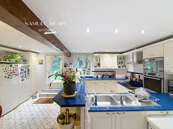 Demeure d'exception de 280 m² sur parc arboré de 2700 m²