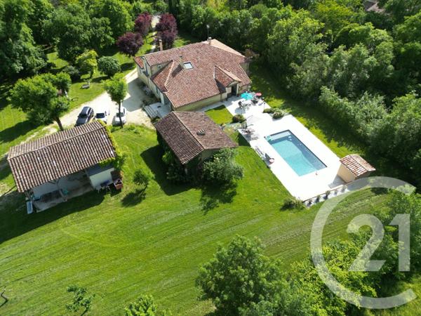 Maison à vendre  9 pièces - 279,83 m2 CERAN - 32