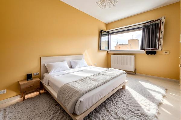 Centre ville Pau , appartement 3 chambres parking en sous sol et cave