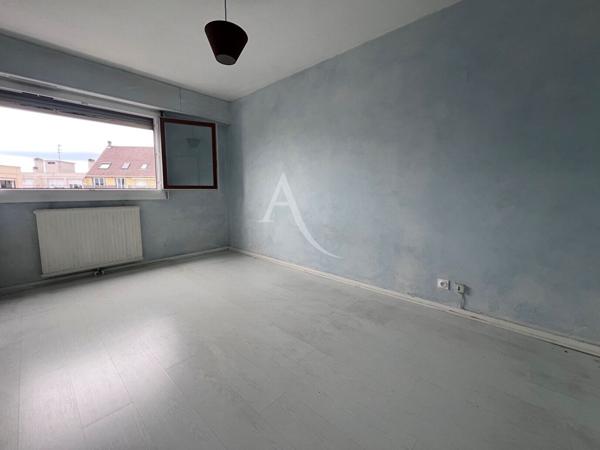 Centre ville Pau , appartement 3 chambres parking en sous sol et cave