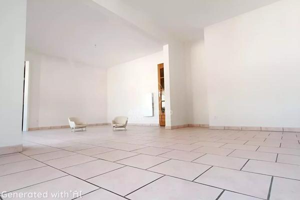Location                                                      Appartement
                        
                     3 pièces                      81 m2                     à Rouen