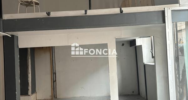 Location Local commercial 96.8 m² - Marseille 13007