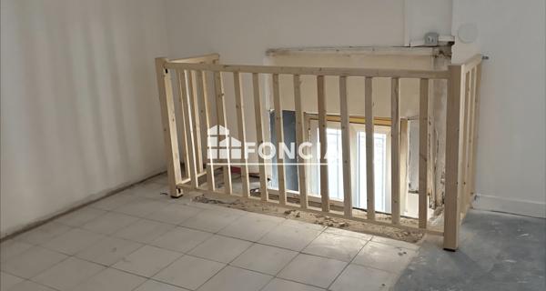 Location Local commercial 96.8 m² - Marseille 13007
