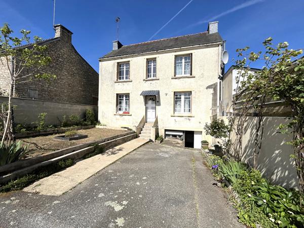 Maison et appartement à vendre, Monterblanc, 145 m² avec 692 m² de terrain.