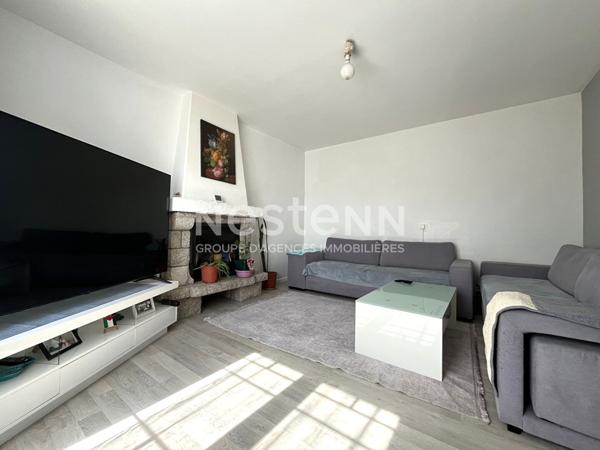 Maison et appartement à vendre, Monterblanc, 145 m² avec 692 m² de terrain.