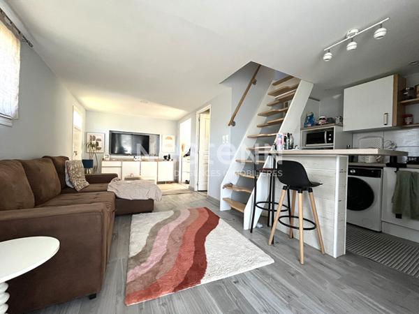 Maison et appartement à vendre, Monterblanc, 145 m² avec 692 m² de terrain.
