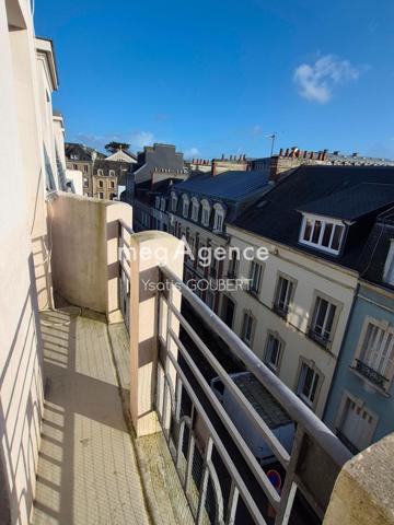 Appartement à CHERBOURG-EN-COTENTIN, 50100 - 3 pièces 64m²