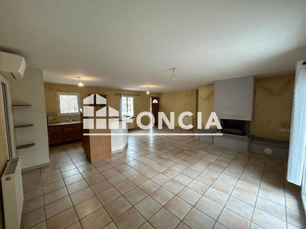 Location Maison 5 pièces 96.4 m² - 471 CHEMIN DE JEANBELLA Villeneuve De Marsan 40190