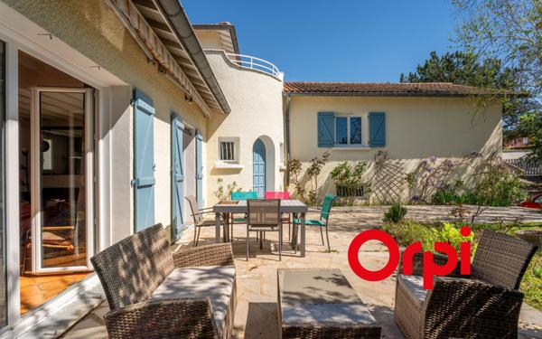 Maison à vendre    5 pièces • 148 m2 Irigny