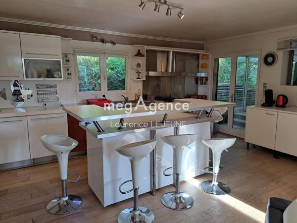 Maison à Orbec, 14290 - 6 pièces 141m²