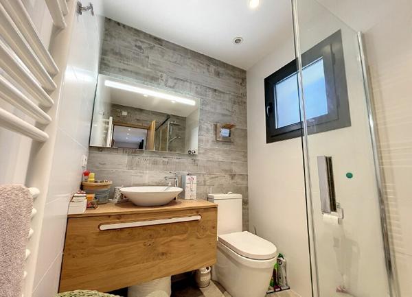 Maison à vendre    5 pièces • 170 m2 Vence