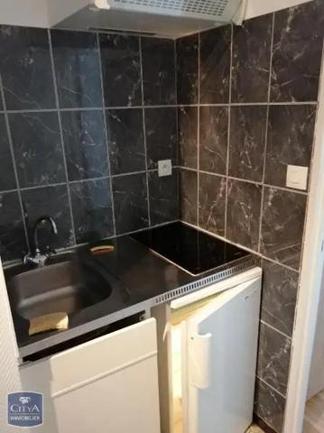 Appartement à louer 1 pièce 19.55m² Charleville-Mézières (08000)