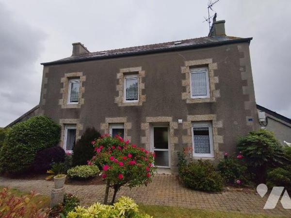 Maison à Vendre à Bourg-Blanc (29860) en Finistère (29)

Proche du centre et de toutes les co...