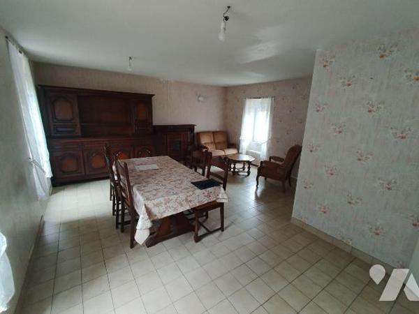 Maison à Vendre à Bourg-Blanc (29860) en Finistère (29)

Proche du centre et de toutes les co...