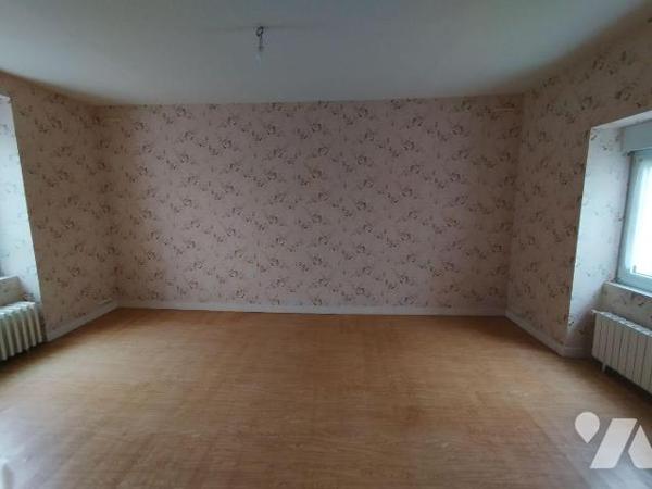 Maison à Vendre à Bourg-Blanc (29860) en Finistère (29)

Proche du centre et de toutes les co...