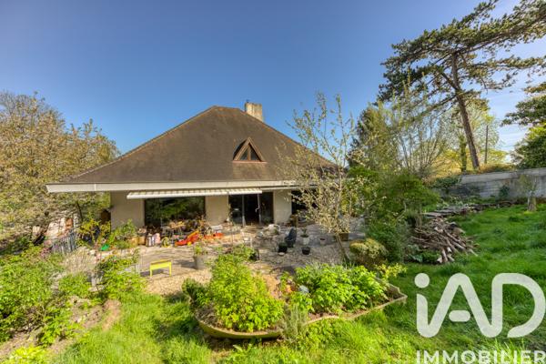 Maison à vendre 7 pièces 246 m² Noisy-le-Grand