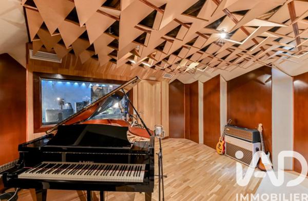 Maison à vendre 7 pièces 246 m² Noisy-le-Grand