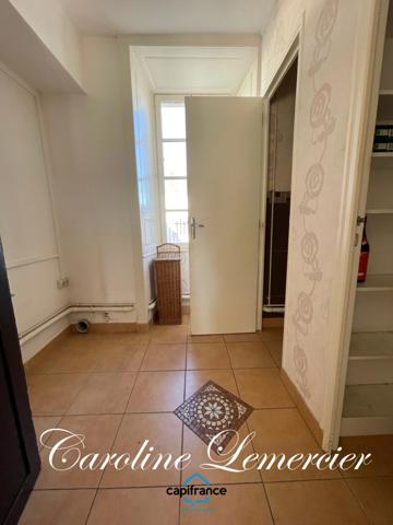 Maison à vendre AXE CONNERRE /LA FERTE BERNARD (72)Maison de Maitre 245 m² habitables, dépendances, piscine , terrain 1550 m²