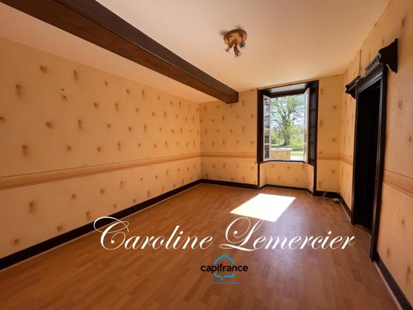 Maison à vendre AXE CONNERRE /LA FERTE BERNARD (72)Maison de Maitre 245 m² habitables, dépendances, piscine , terrain 1550 m²