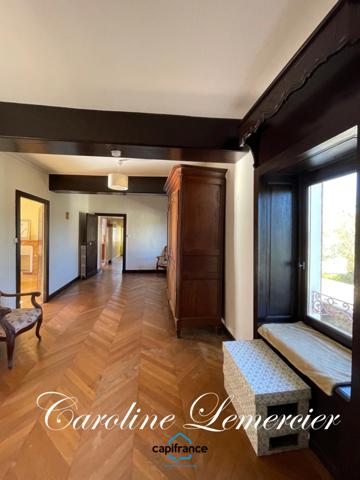 Maison à vendre AXE CONNERRE /LA FERTE BERNARD (72)Maison de Maitre 245 m² habitables, dépendances, piscine , terrain 1550 m²