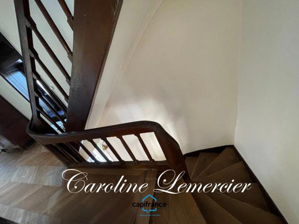 Maison à vendre AXE CONNERRE /LA FERTE BERNARD (72)Maison de Maitre 245 m² habitables, dépendances, piscine , terrain 1550 m²