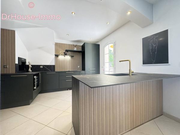Maison à vendre 6 pièces de 230 m²