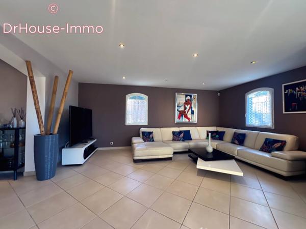 Maison à vendre 6 pièces de 230 m²