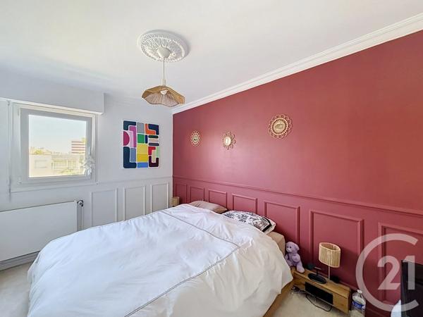 Appartement T4 à vendre  4 pièces - 89,60 m 2   RENNES  - 35