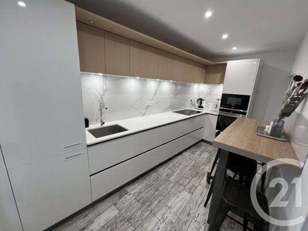 Appartement F4 à vendre  4 pièces - 94 m2 BASTIA - 202