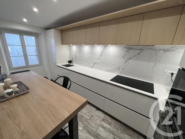 Appartement F4 à vendre  4 pièces - 94 m2 BASTIA - 202