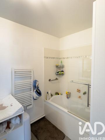 Location appartement 3 pièces 68 m² Joinville-le-Pont